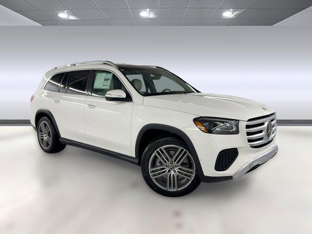 new 2025 Mercedes-Benz GLS 450 car