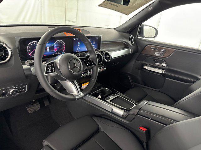 new 2026 Mercedes-Benz GLB 250 car, priced at $46,680