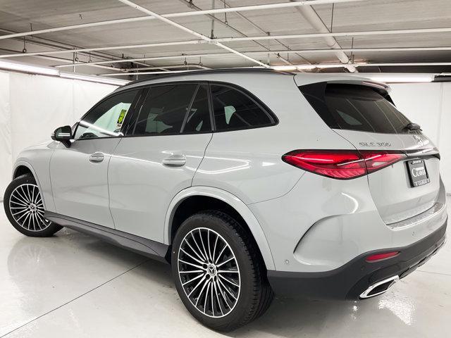 new 2025 Mercedes-Benz GLC 300 car, priced at $61,415