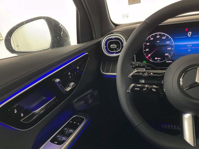 new 2025 Mercedes-Benz GLC 300 car, priced at $61,415