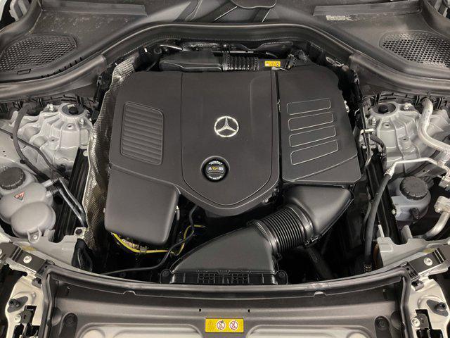 new 2025 Mercedes-Benz GLC 300 car, priced at $61,415