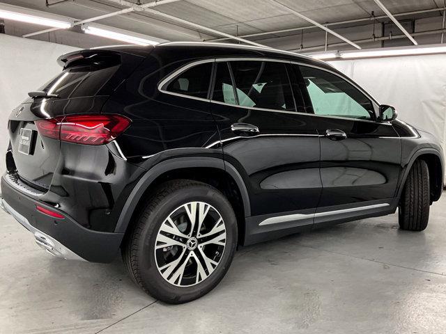 new 2025 Mercedes-Benz GLA 250 car, priced at $45,960