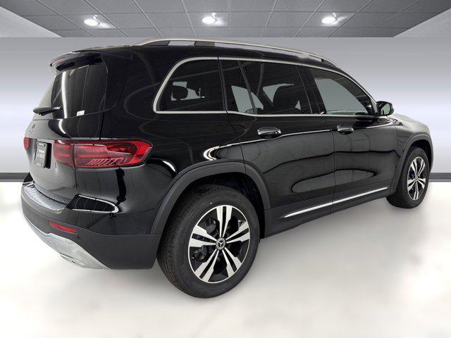 new 2025 Mercedes-Benz GLB 250 car, priced at $47,145