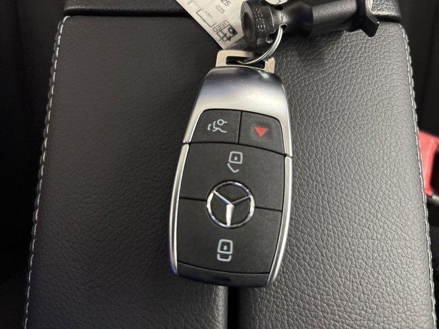 new 2025 Mercedes-Benz GLB 250 car, priced at $47,145