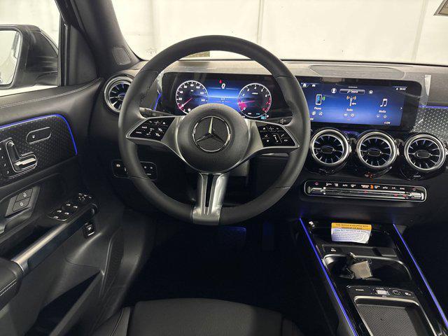 new 2025 Mercedes-Benz GLB 250 car, priced at $47,145