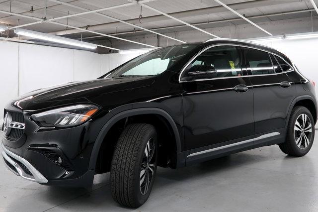 new 2025 Mercedes-Benz GLA 250 car, priced at $47,820