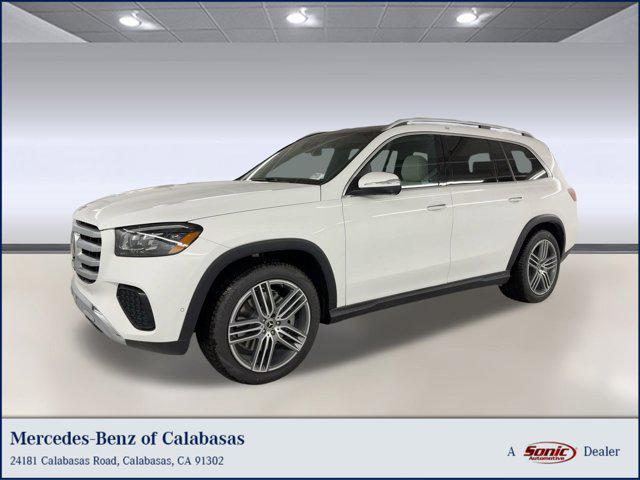 new 2025 Mercedes-Benz GLS 450 car