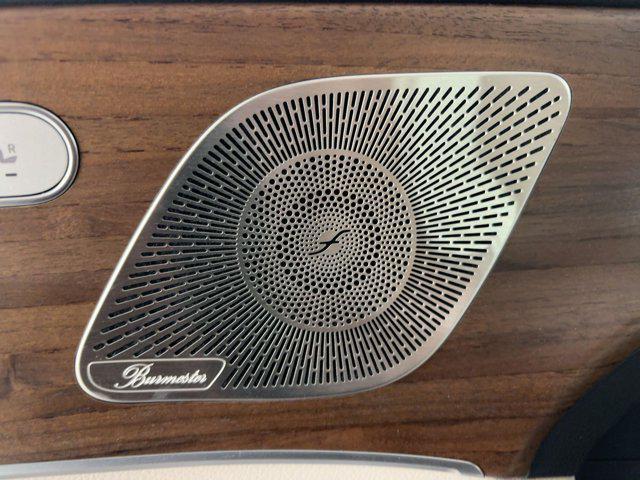 new 2025 Mercedes-Benz GLS 450 car