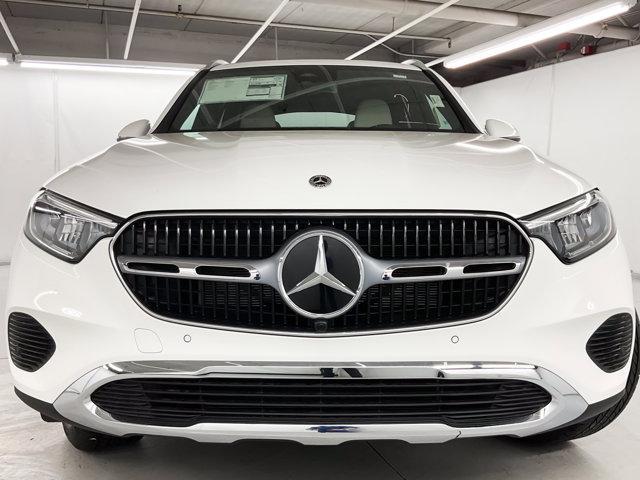 new 2025 Mercedes-Benz GLC 300 car, priced at $51,125