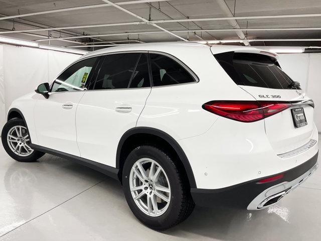 new 2025 Mercedes-Benz GLC 300 car, priced at $51,125