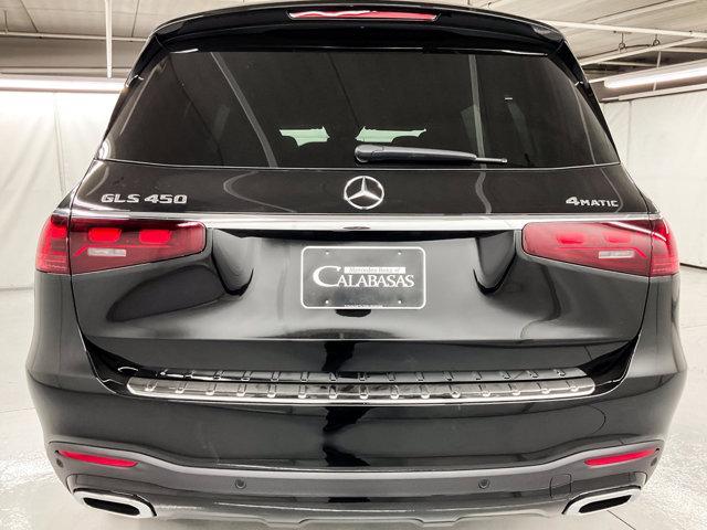 new 2025 Mercedes-Benz GLS 450 car