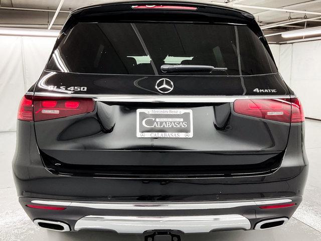 new 2025 Mercedes-Benz GLS 450 car