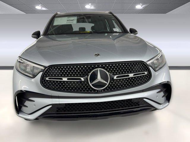 new 2026 Mercedes-Benz GLC 300 car, priced at $55,685