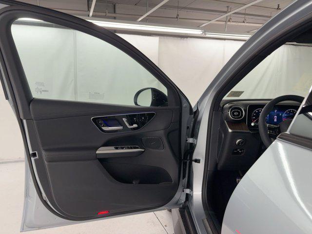 new 2026 Mercedes-Benz GLC 300 car, priced at $55,685