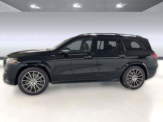 new 2025 Mercedes-Benz GLS 450 car
