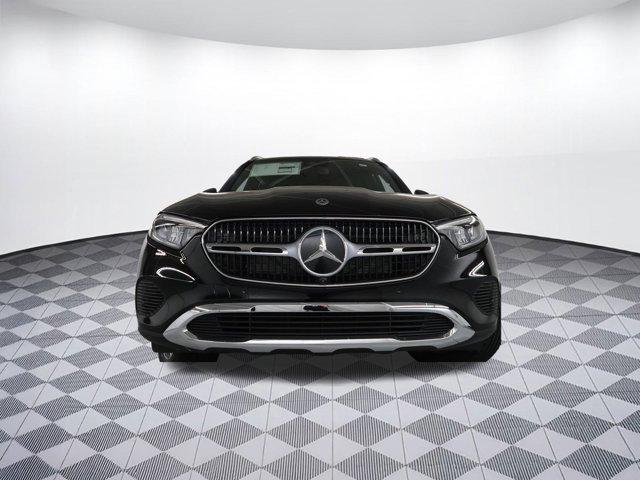 new 2024 Mercedes-Benz GLC 300 car, priced at $53,975