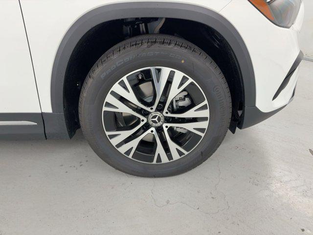 new 2026 Mercedes-Benz GLA 250 car, priced at $43,780