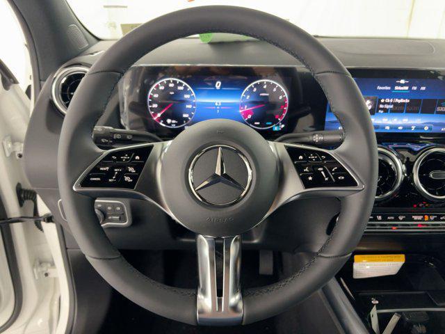 new 2026 Mercedes-Benz GLA 250 car, priced at $43,780