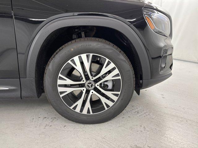 new 2026 Mercedes-Benz GLB 250 car, priced at $45,755