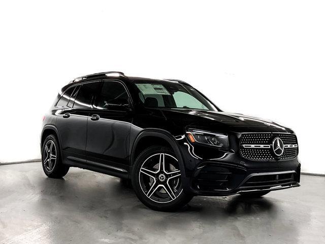 new 2024 Mercedes-Benz GLB 250 car, priced at $53,240