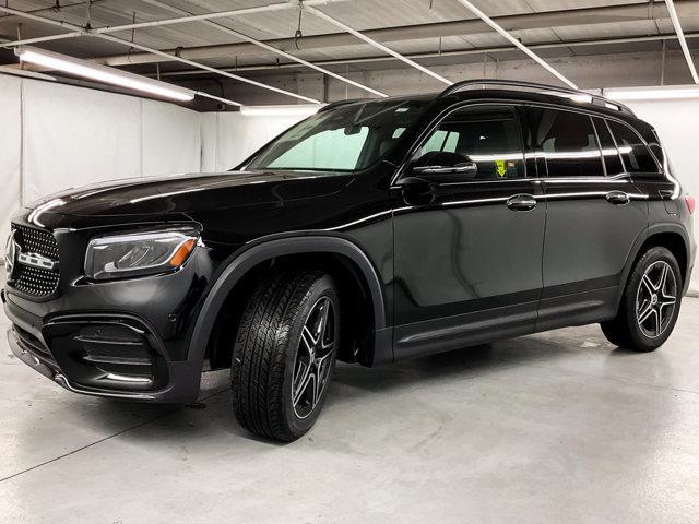 new 2024 Mercedes-Benz GLB 250 car, priced at $53,240