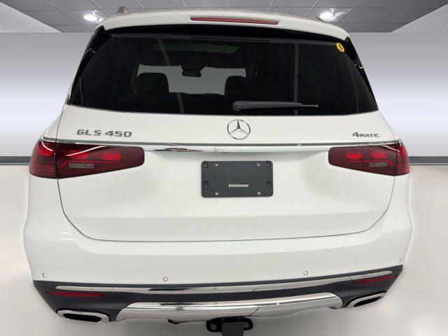 new 2026 Mercedes-Benz GLS 450 car