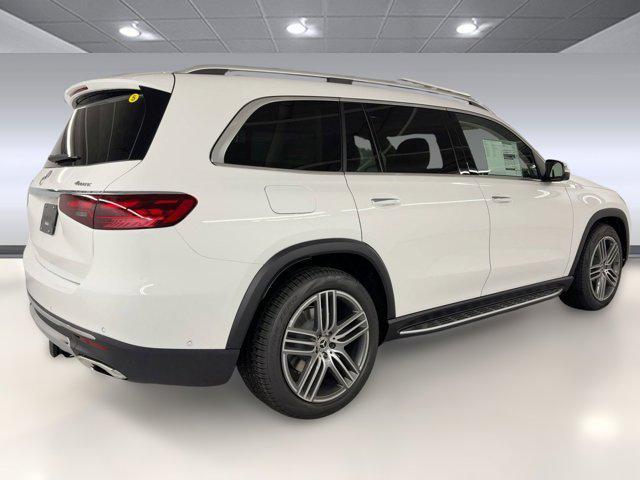 new 2026 Mercedes-Benz GLS 450 car