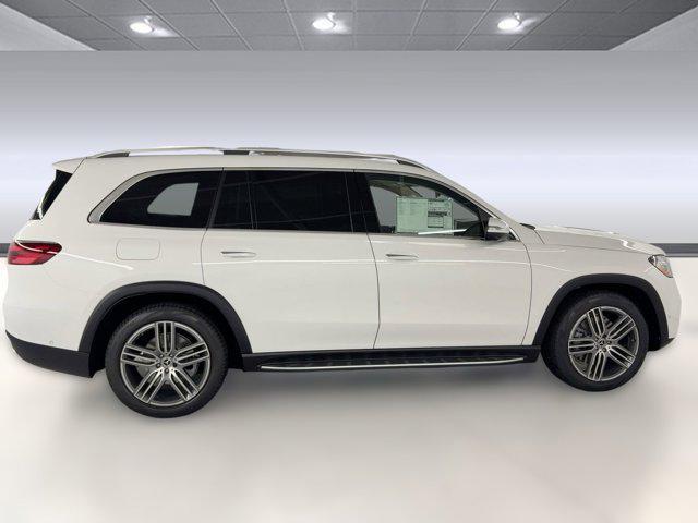 new 2026 Mercedes-Benz GLS 450 car