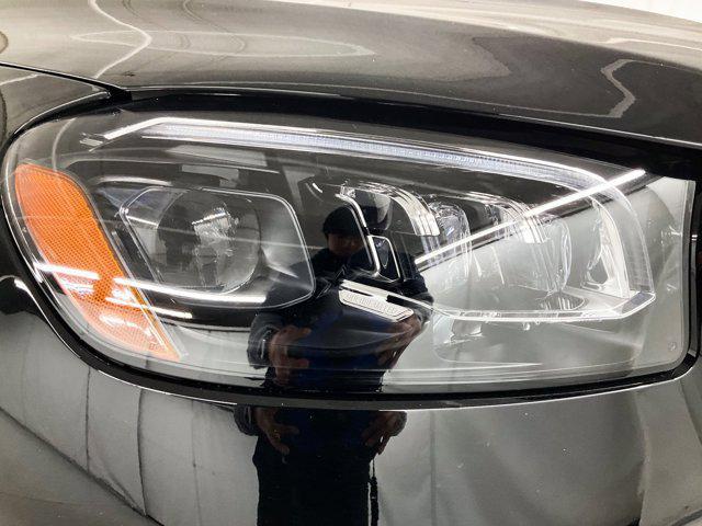 new 2025 Mercedes-Benz GLS 450 car
