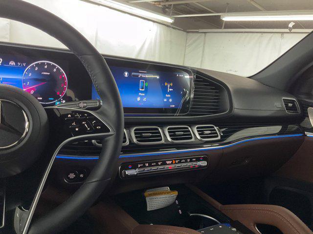 new 2025 Mercedes-Benz GLS 450 car