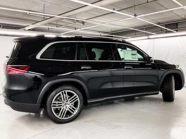new 2025 Mercedes-Benz GLS 450 car