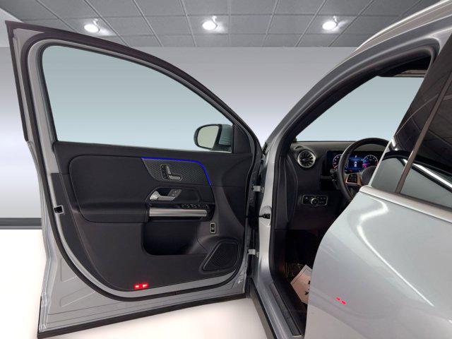 used 2025 Mercedes-Benz GLA 250 car, priced at $35,996