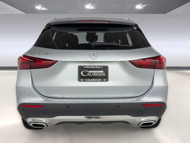 used 2025 Mercedes-Benz GLA 250 car, priced at $35,996