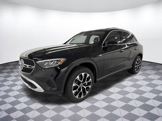 new 2025 Mercedes-Benz GLC 350e car, priced at $61,700