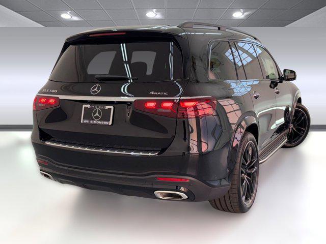 new 2025 Mercedes-Benz GLS 580 car