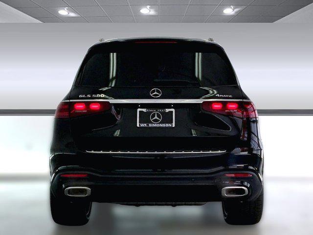 new 2025 Mercedes-Benz GLS 580 car
