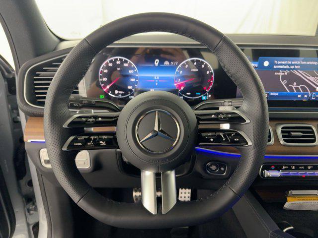 new 2025 Mercedes-Benz GLS 450 car