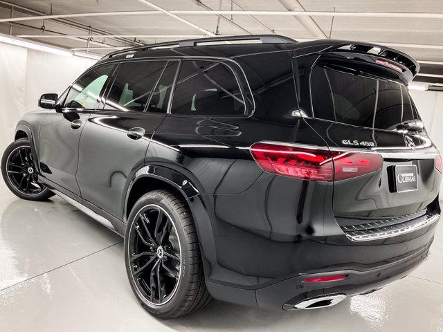 new 2025 Mercedes-Benz GLS 450 car