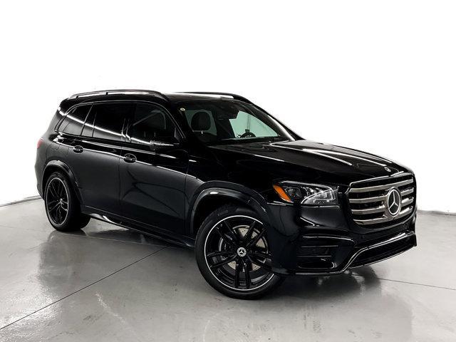 new 2025 Mercedes-Benz GLS 450 car