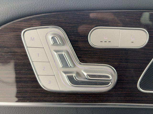 used 2025 Mercedes-Benz GLE 350 car, priced at $55,999