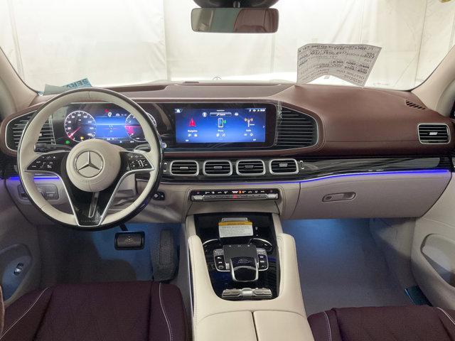 new 2025 Mercedes-Benz Maybach GLS 600 car