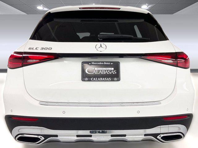 new 2025 Mercedes-Benz GLC 300 car, priced at $51,125