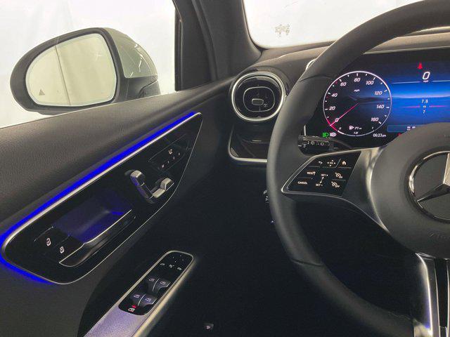 new 2025 Mercedes-Benz GLC 300 car, priced at $51,125