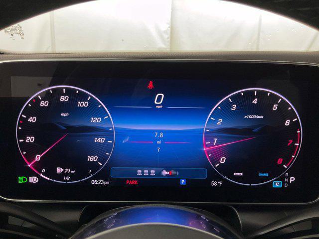 new 2025 Mercedes-Benz GLC 300 car, priced at $51,125