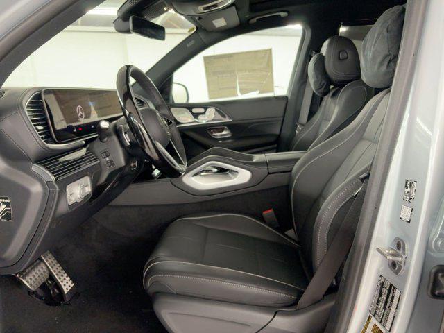 new 2026 Mercedes-Benz GLS 580 car