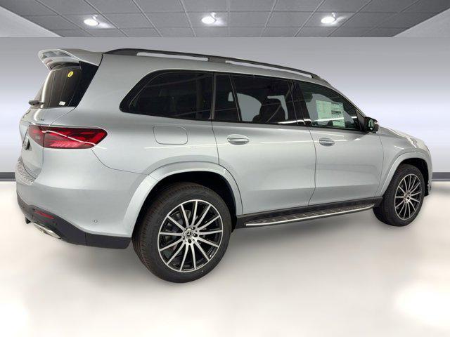 new 2026 Mercedes-Benz GLS 580 car