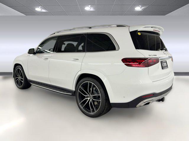 new 2026 Mercedes-Benz GLS 450 car