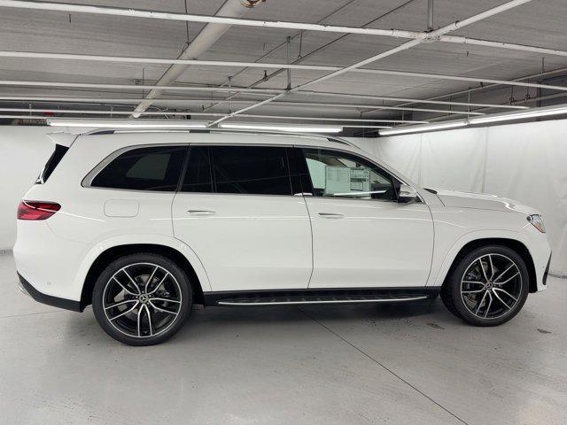 new 2026 Mercedes-Benz GLS 450 car