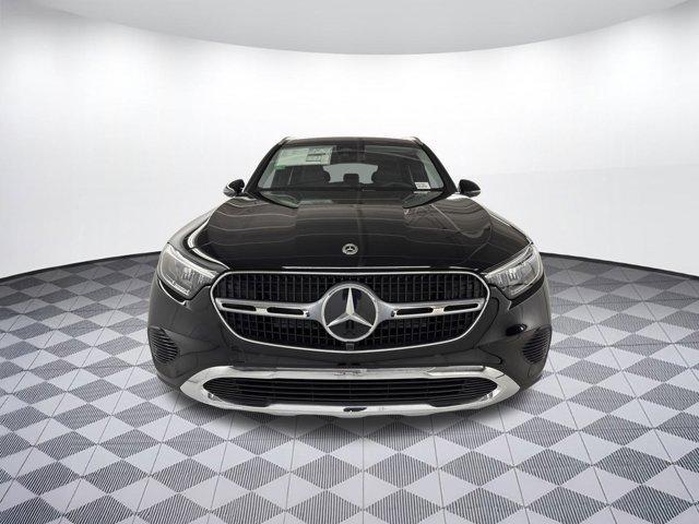 new 2025 Mercedes-Benz GLC 350e car, priced at $61,700