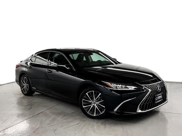 used 2022 Lexus ES 300h car, priced at $31,538